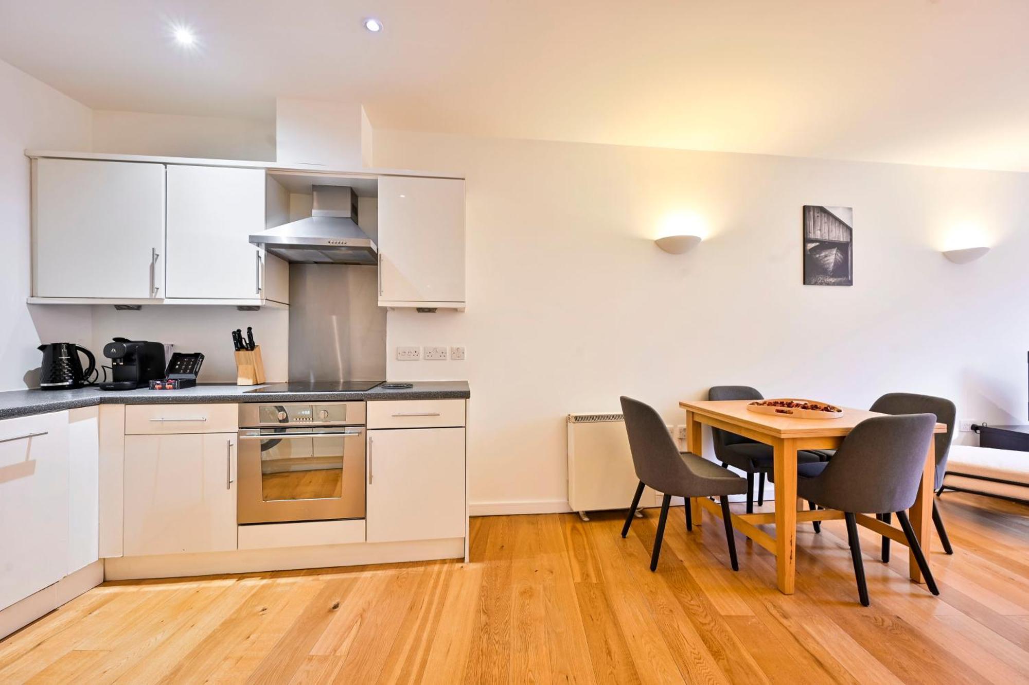 Appartamento Lovely 2 Bed Tower Bridge Sleeps 6 *