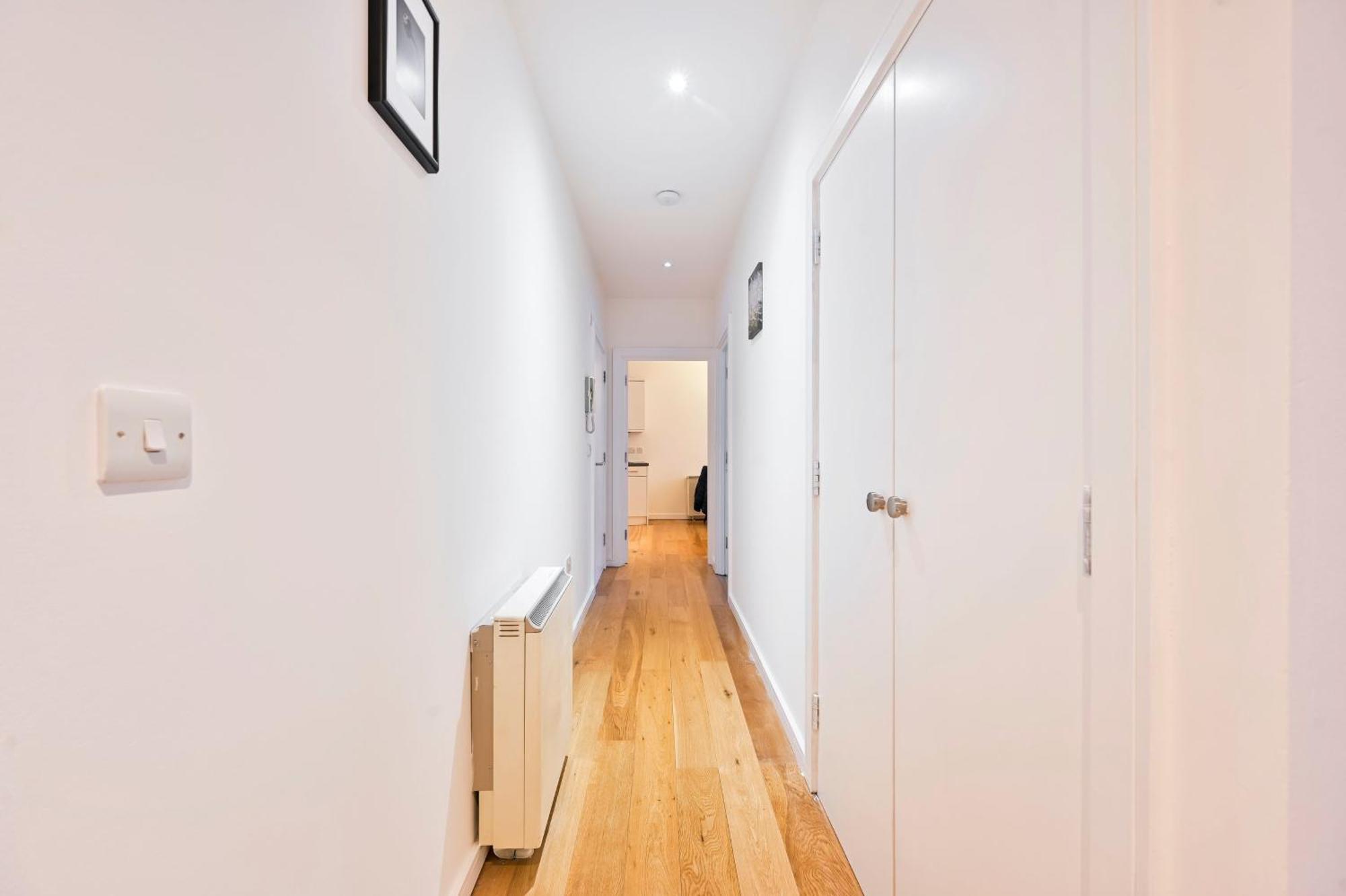 Lovely 2 Bed Tower Bridge Sleeps 6 * Londra